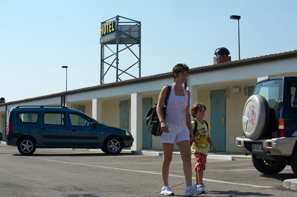 Autohotel Ravenna Exterior foto